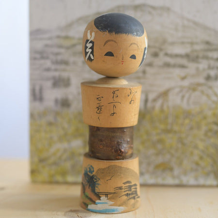 Kokeshi  rivière et écorce