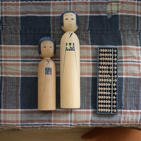 Deux kokeshis Matagoro