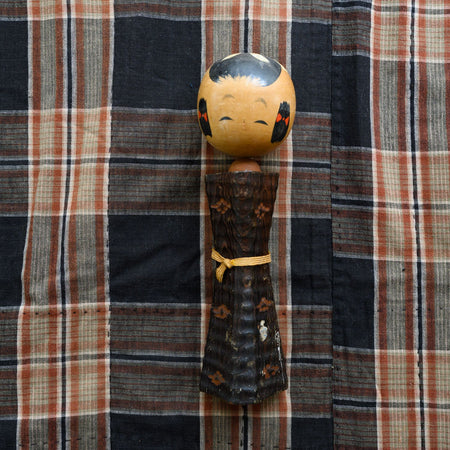 Kokeshi créative signée Okamoto Usaburo
