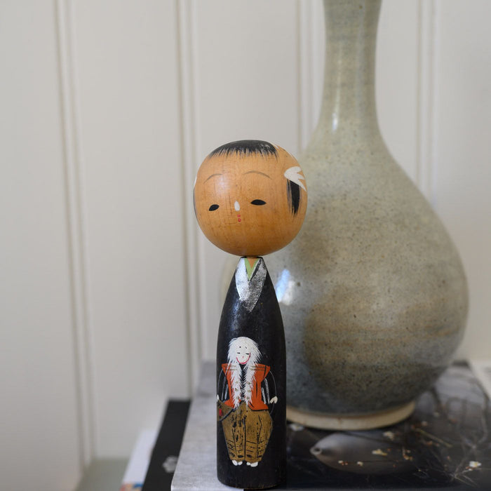 Kokeshi au personnage d'hiver