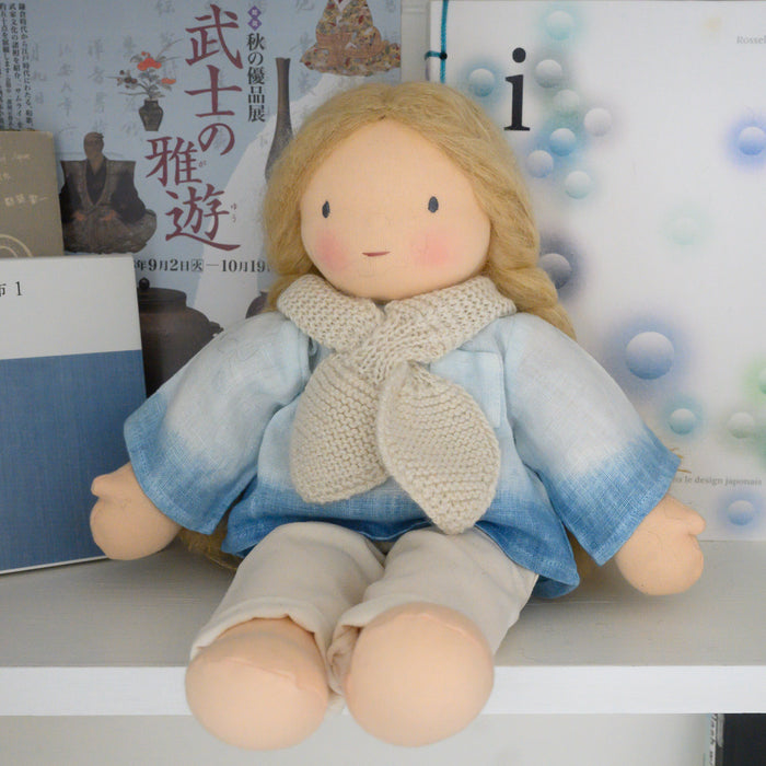 Collection Indigo- Grande poupée blonde