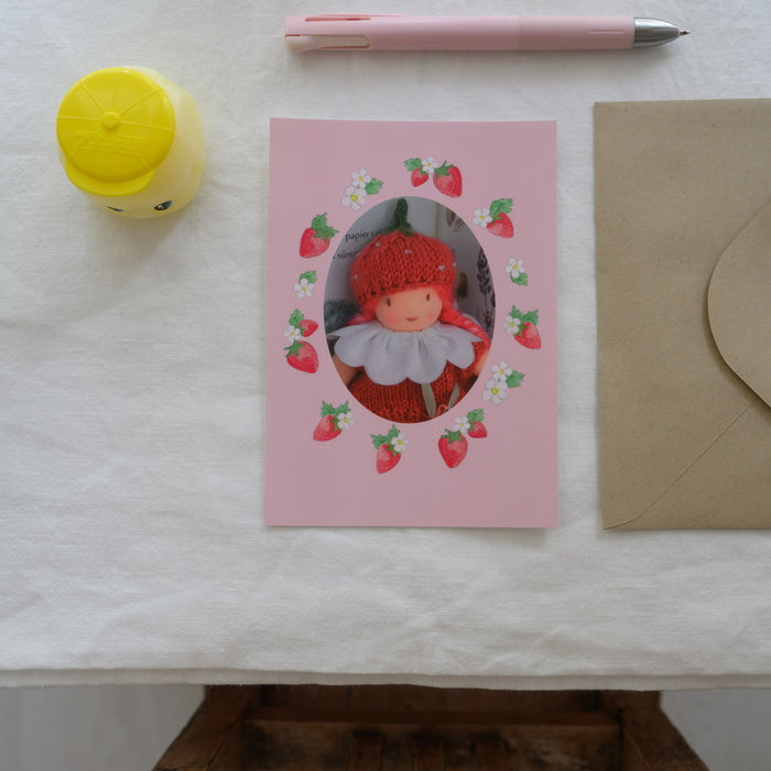 Carte postale fraise col blanc