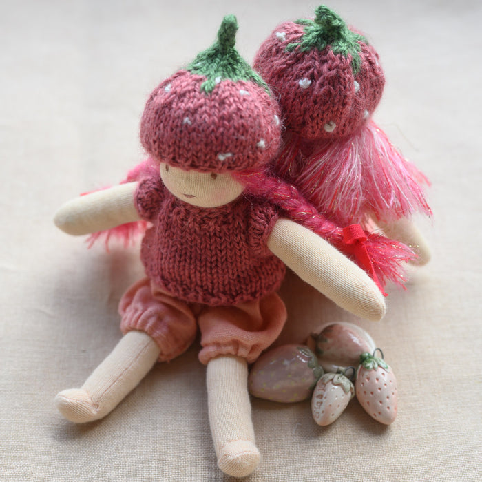 Mini poupée fraise Gariguette