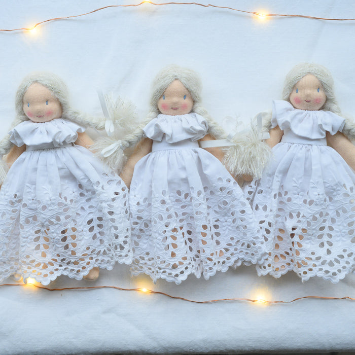 Collection 20 ans- Dentelles anciennes-robes longues